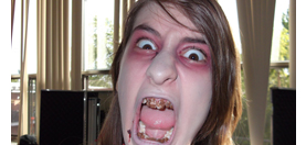 yeux rouge